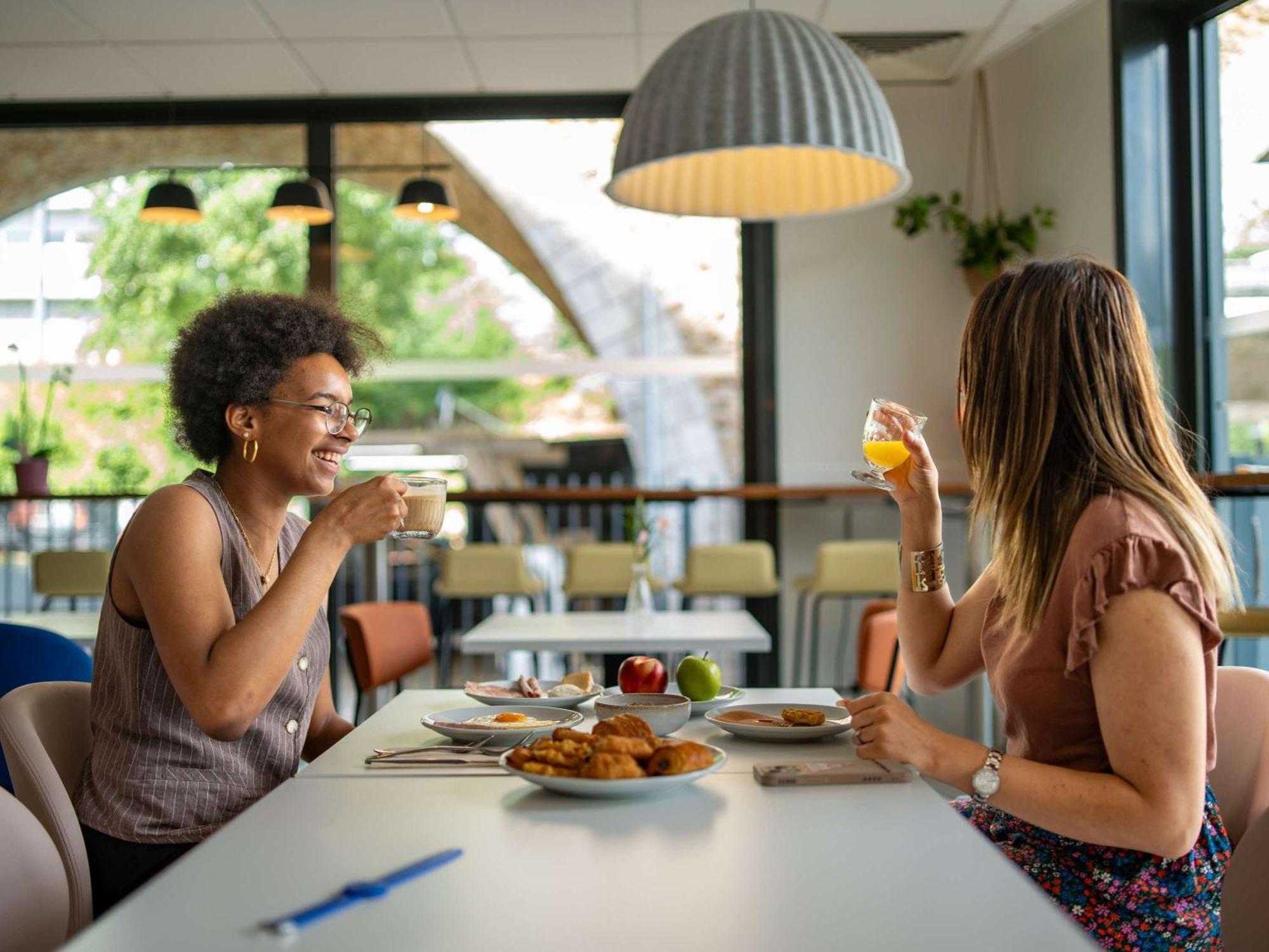 Novotel Suites Paris Issy Les Moulineaux Ngoại thất bức ảnh